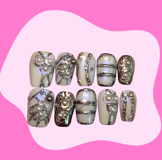 Metallic Pearl